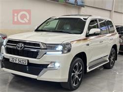 تۆیۆتا لاند کروزەر